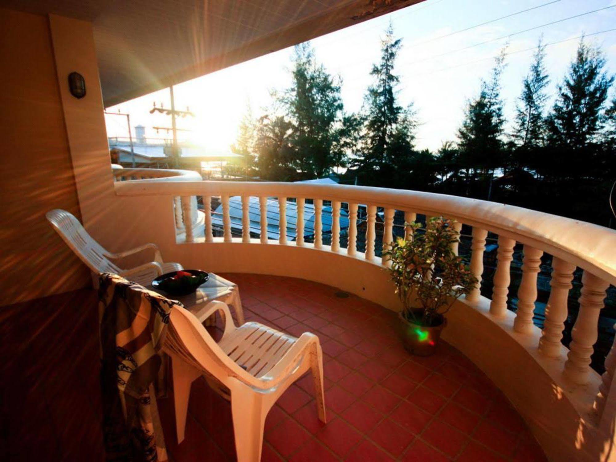 Kamala Sea View Apartment Exterior photo