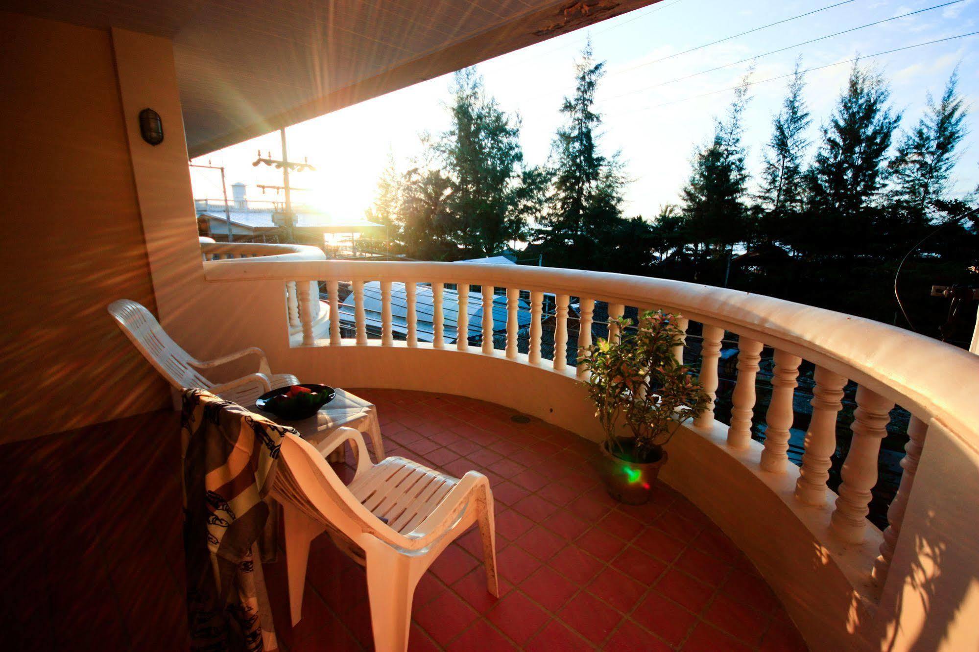Kamala Sea View Apartment Exterior photo